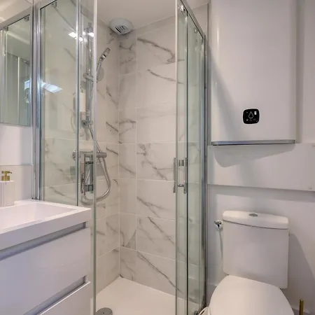 Apartment Cosy - Entre Le Chateau Des Ducs Et Le Jardin Des Plantes