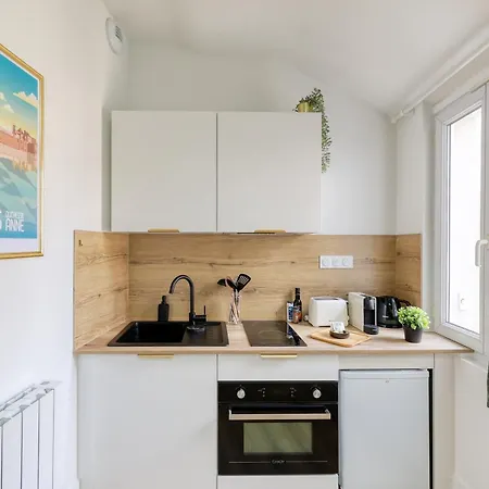 Appartement Cosy - Entre Le Chateau Des Ducs Et Le Jardin Des Plantes *