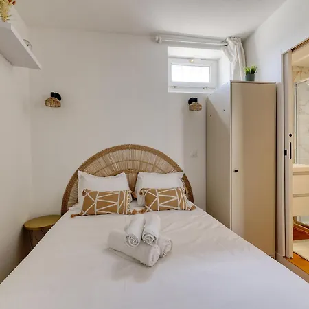 Appartement Cosy - Entre Le Chateau Des Ducs Et Le Jardin Des Plantes