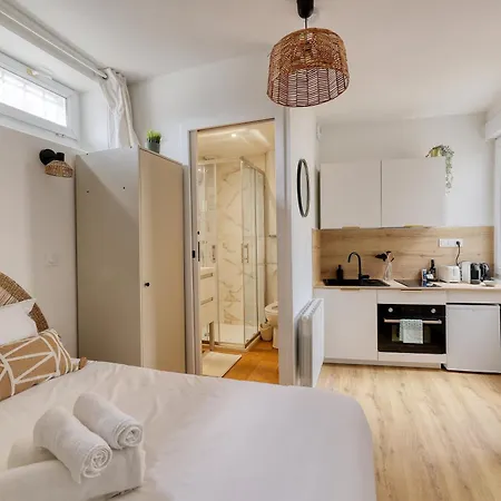 Cosy - Entre Le Chateau Des Ducs Et Le Jardin Des Plantes Apartment
